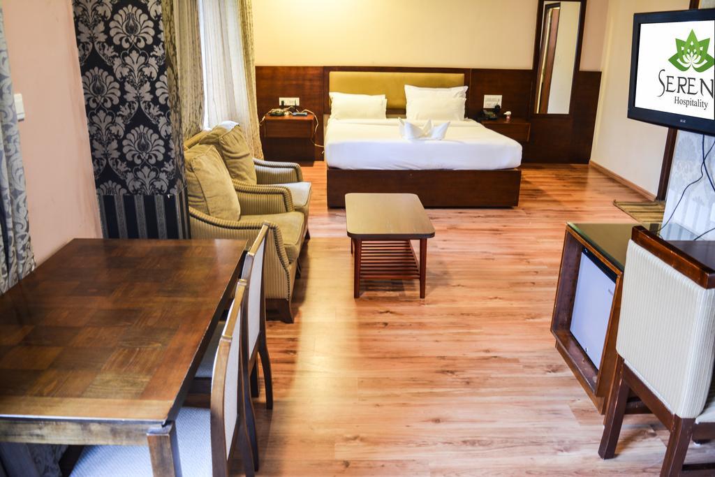 Serene Boutique Hotel Bengaluru Kültér fotó